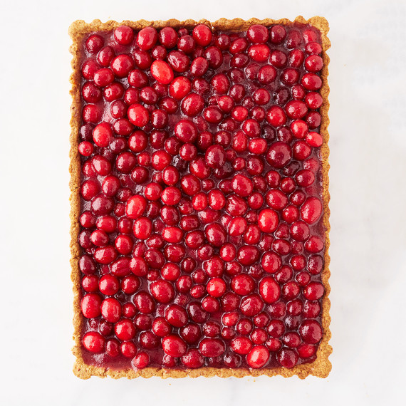 nut-crusted-cranberry-tart-058-d113085-1.jpg