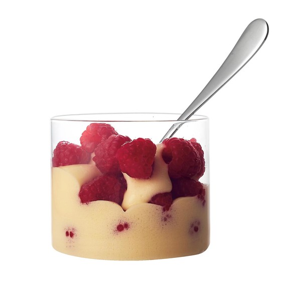 sabayon-with-berries-2-081-spoon-d112670.jpg