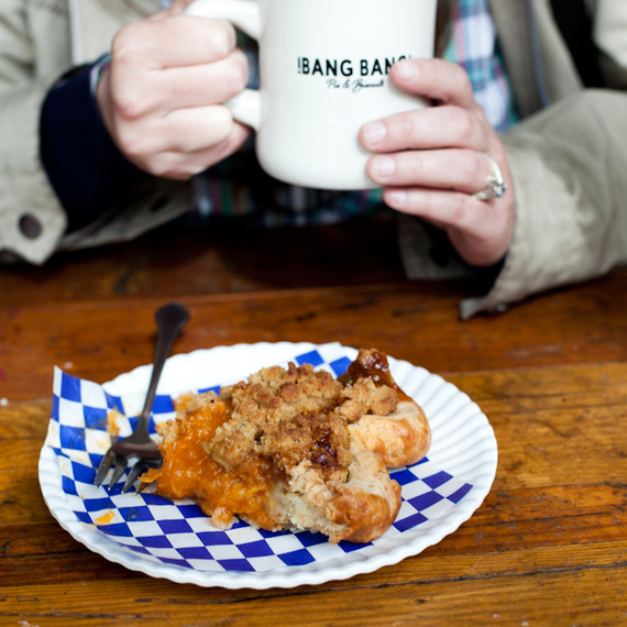 piebox-contributor-bang-bang-pie-mug-0514.jpg