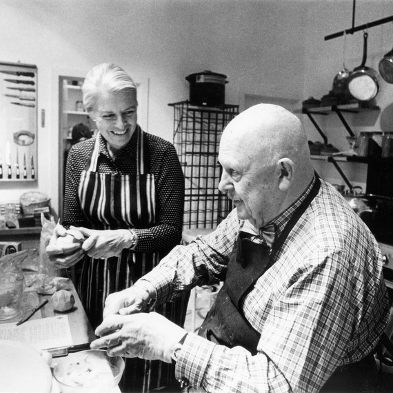 marion cunningham james beard kitchen black white older man woman marion cunningham james beard kitchen black white older man woman