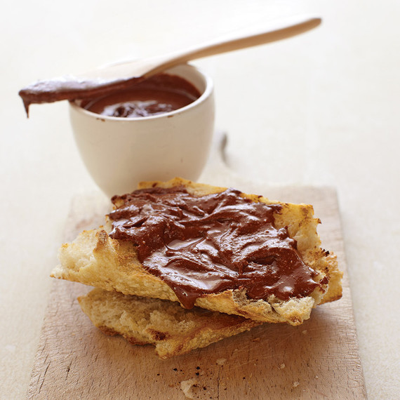 mld105358_1010_msl_hazelnut_sandwich2_7904.jpg
