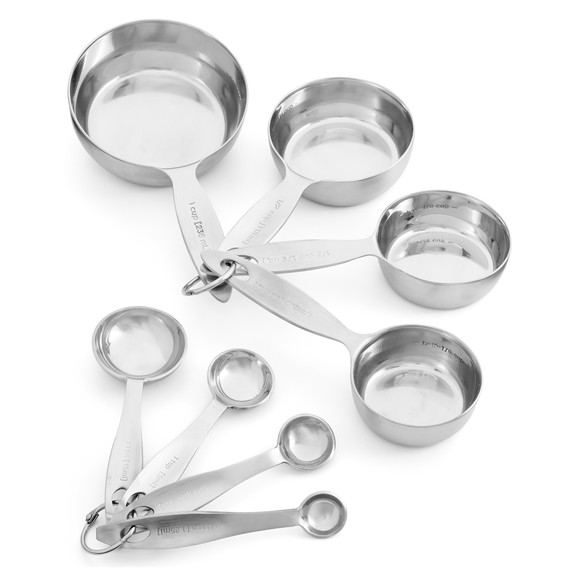 msmacys-measuringspoonsandcups-retail-0614.jpg
