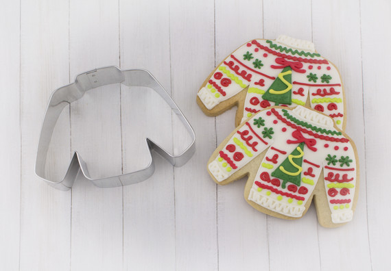 ann-clark-ugly-sweater-wood-background-1216
