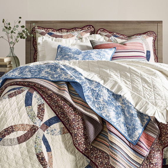 Martha Collection Macy S Bedding Layer A Bed With Macys Reversible Layering Quilts Merch