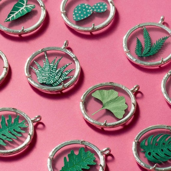 paper-flowers-mini-plant-pendants paper-flowers-mini-plant-pendants