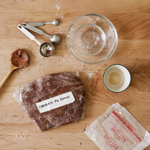 piebox-contributor-chocolate-crust-disc0414.jpg