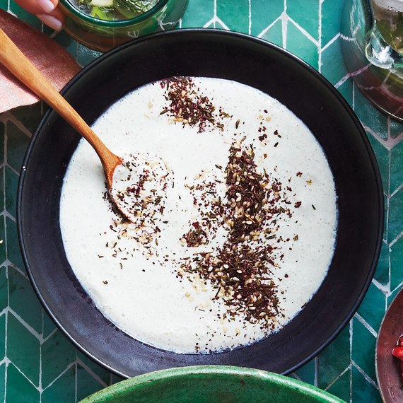 yogurt-cucumber-dressing-zaatar-221-d111920.jpg
