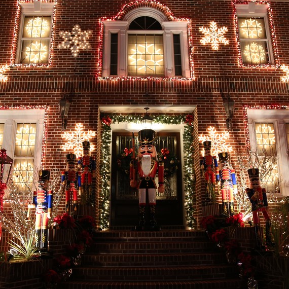 Christmas lights in Dyker Heights, Brooklyn Christmas lights in Dyker Heights, Brooklyn