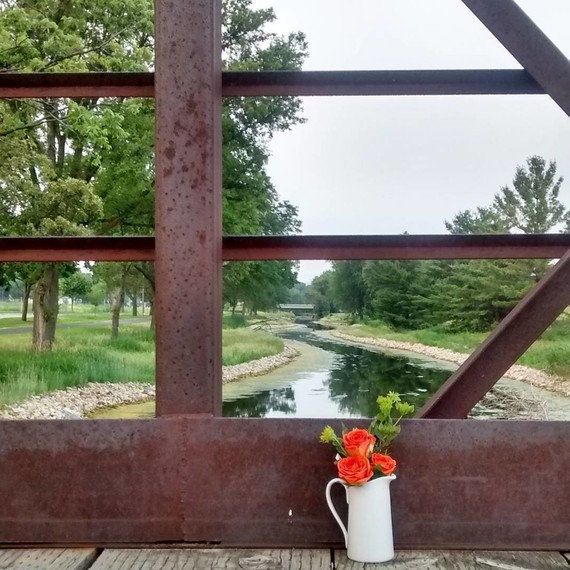 hidden-flowers-bridge hidden-flowers-bridge