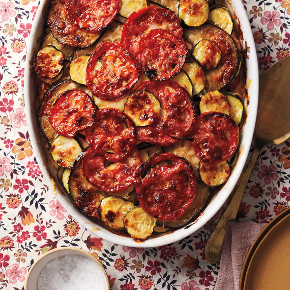 zucchini-tomato-casserole-opener-047-d112407.jpg