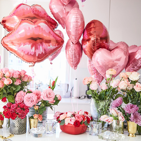 valentine party table balloons valentine party table balloons