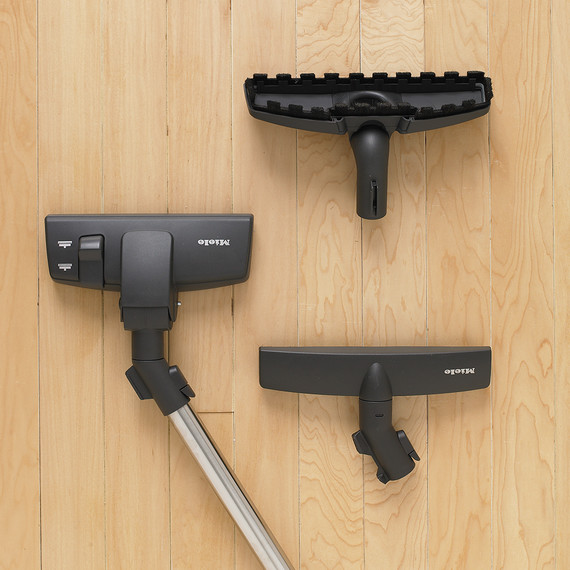 vaccuum-rug-floorbrush-mld103348hardwood-1107.jpg