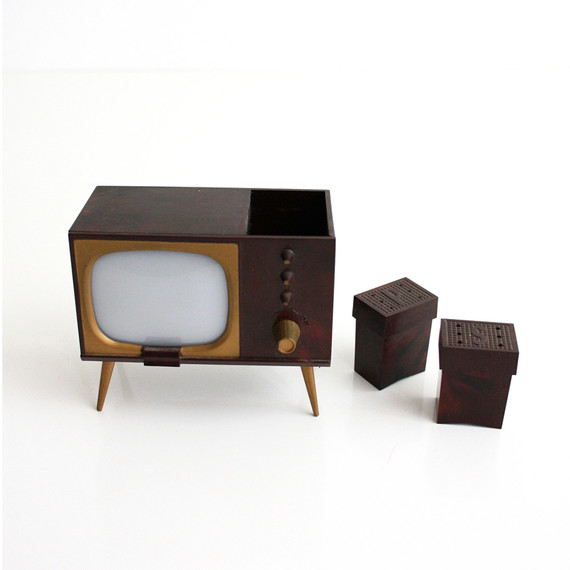 tv vintage salt and pepper shakers tv vintage salt and pepper shakers