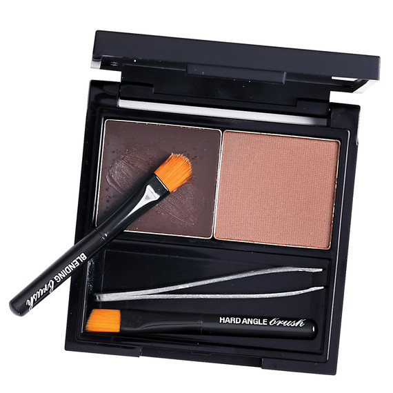 beauty-product-grooming-kit-benefit-309-d111521.jpg