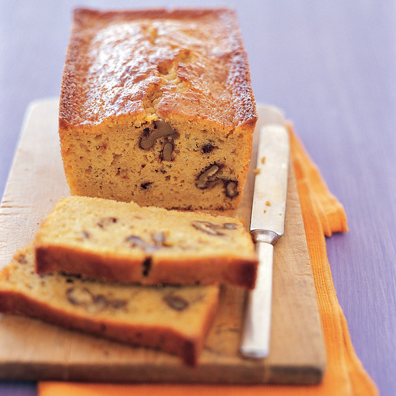 everyday-food-ginger-carrot-cake-msledf0304xi5s.jpg