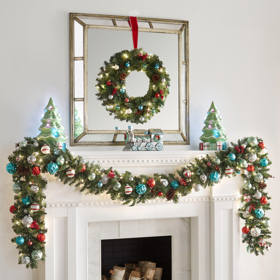 martha holiday countdown 2017 wreath fireplace mantel martha holiday countdown 2017 wreath fireplace mantel