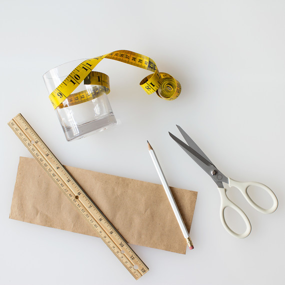 david_stark_design_diy_leather_vase_measure_make_pattern.jpg (skyword:322871)