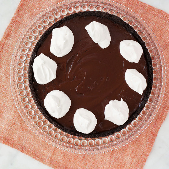 featured-recipe-mississippi-mud-tart-076-d113085.jpg