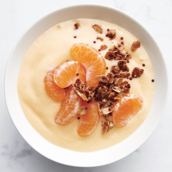mango-tangerine-yogurt-smoothie-bowl-042-d112672.jpg