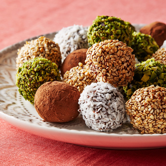date truffles seeded cocoa date truffles seeded cocoa