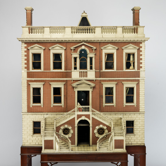 Tate Baby House antique dollhouse Tate Baby House antique dollhouse