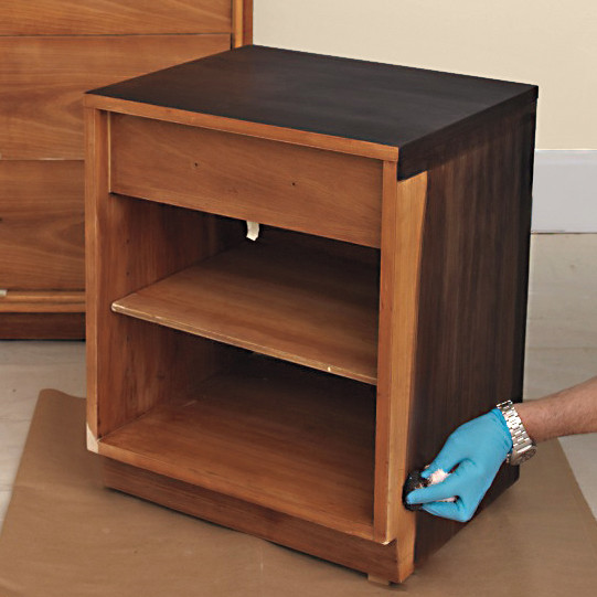 how-to-restore-furniture-s111907-171-step-1-part-3.jpg