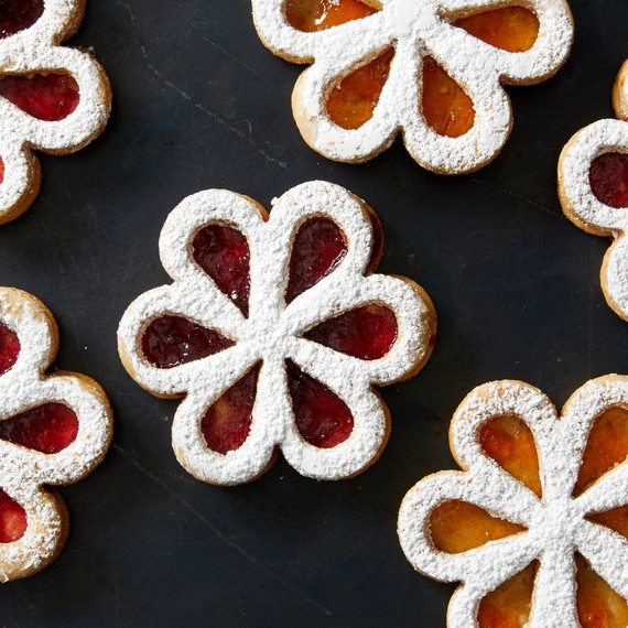 linzer cookies linzer cookies