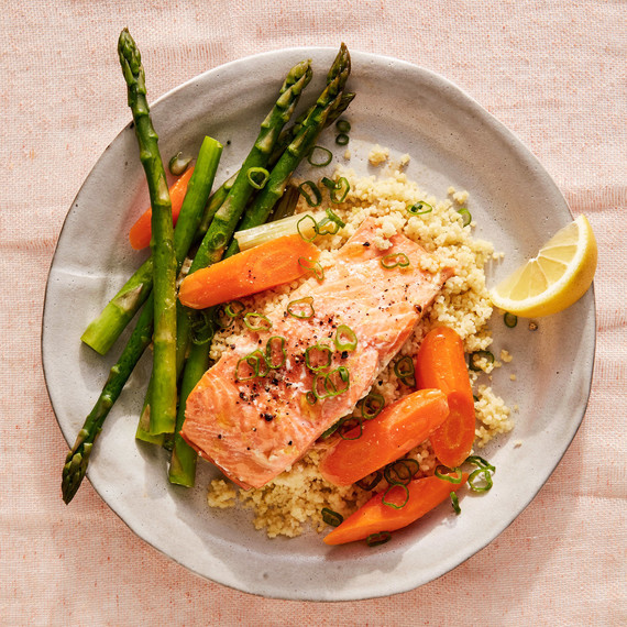 Miso Salmon with Asparagus and Carrots recipe Miso Salmon with Asparagus and Carrots recipe