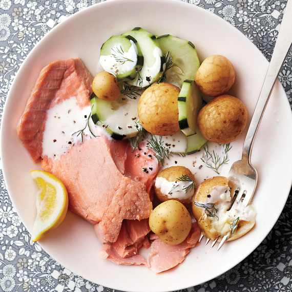 poached-salmon-with-potato-and-dill-117-exp-1-d111259.jpg