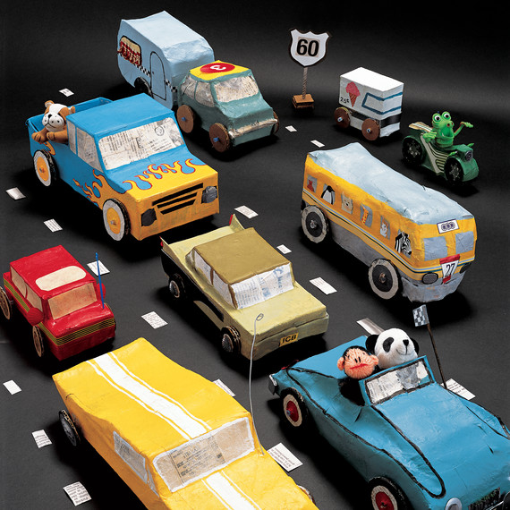 paper-mache-vehicles-kids-craft-9780307954749-114-0001.jpg
