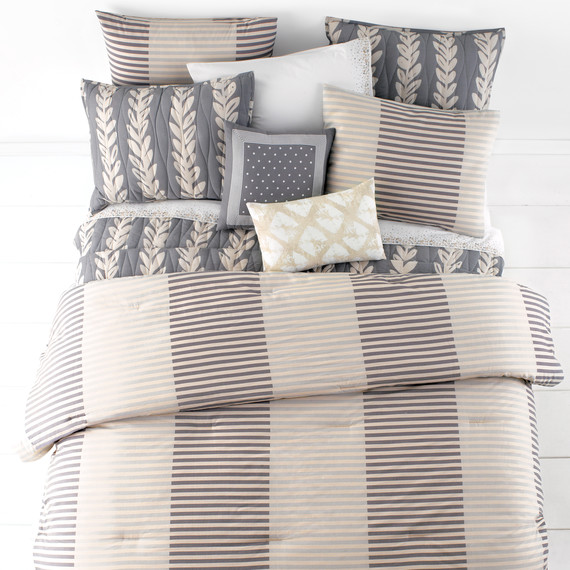msmacys-whim-twotonestripe-comforter-packaging-mrkt-0115.jpg