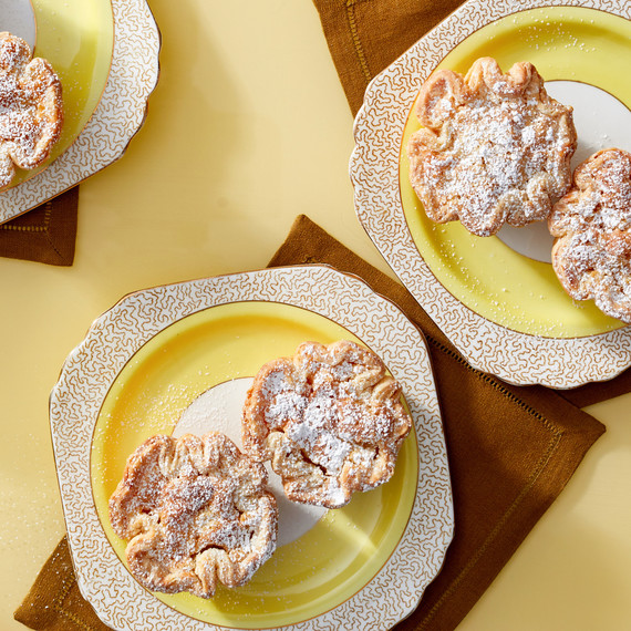 ginger bear hand pies on plates ginger bear hand pies on plates