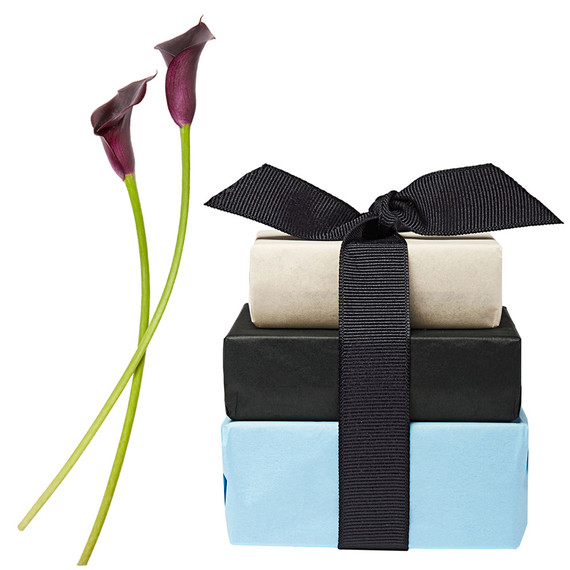 Hannah-Beachlers-vintage-modern-world-boxes Hannah-Beachlers-vintage-modern-world-boxes