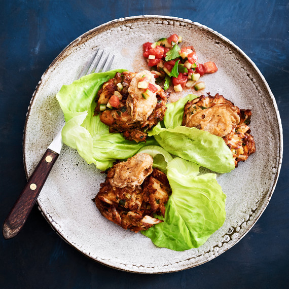 chesapeake blue crab cake with fried oysters chesapeake blue crab cake with fried oysters