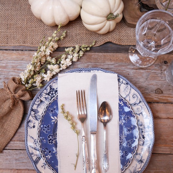 place setting place setting
