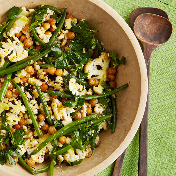 cauliflower salad with chickpeas cauliflower salad with chickpeas