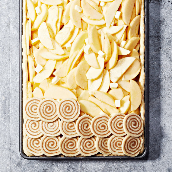 Cinnamon-Swirl Apple Slab Pie Cinnamon-Swirl Apple Slab Pie