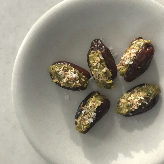pistachio-date-treats-healty-appetite-0218