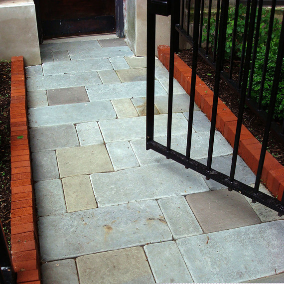 bluestone.jpg (skyword:324572)