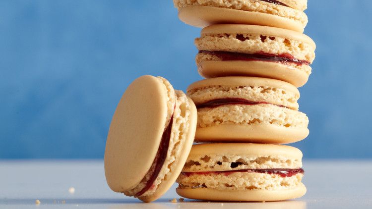 Easy French Macarons_image