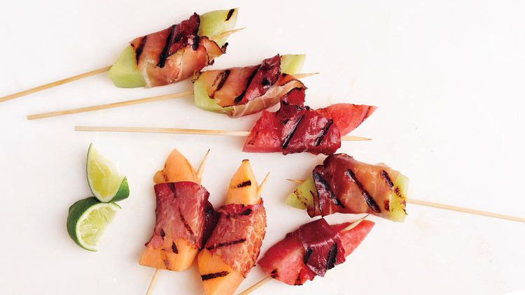 Grilled Prosciutto-Wrapped Melon_image