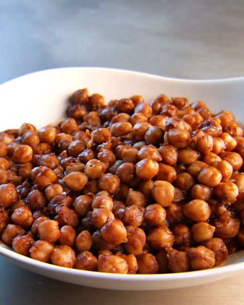 Spicy Indian Chickpeas image