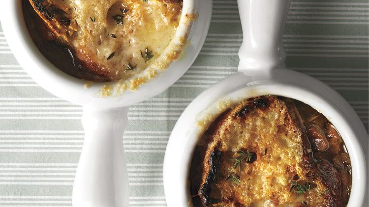 Vegetarian French Onion Soup with Mushrooms image