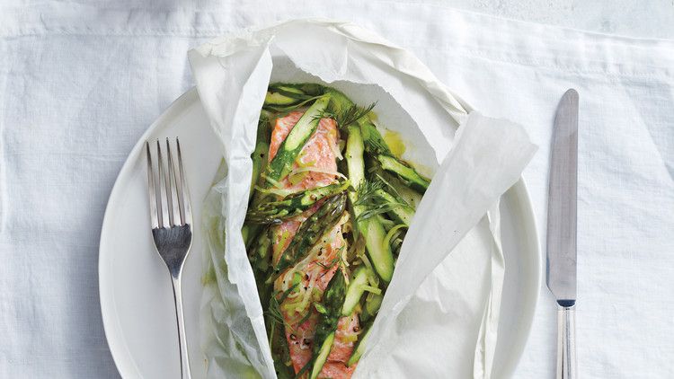 Salmon, Asparagus, and Leek in Parchment_image