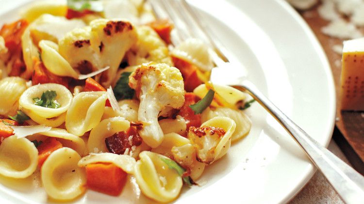 Pasta with Roasted Vegetables and Bacon image