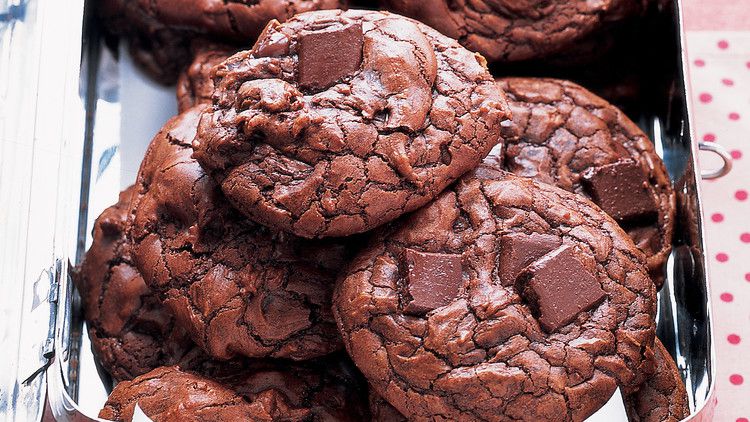 Outrageous Chocolate Cookies_image
