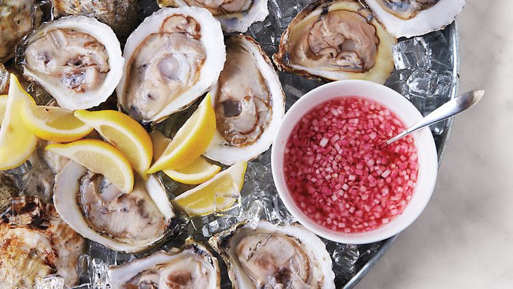 Oysters on the Half Shell with Mignonette_image