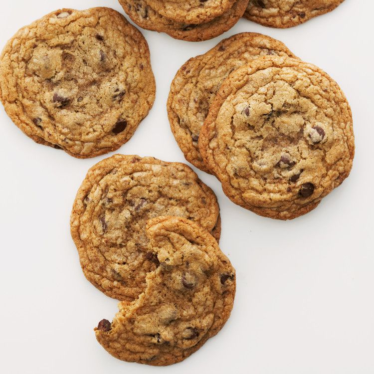 Crisp and Chewy Chocolate Chip Cookies image
