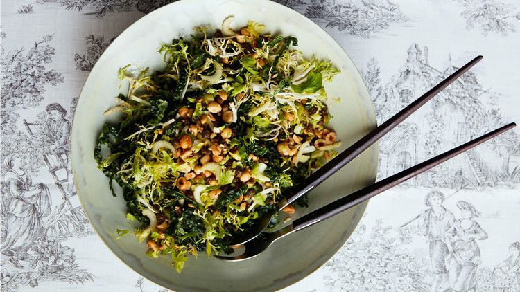 Kale and Frisee Salad with Sherry Vinaigrette_image