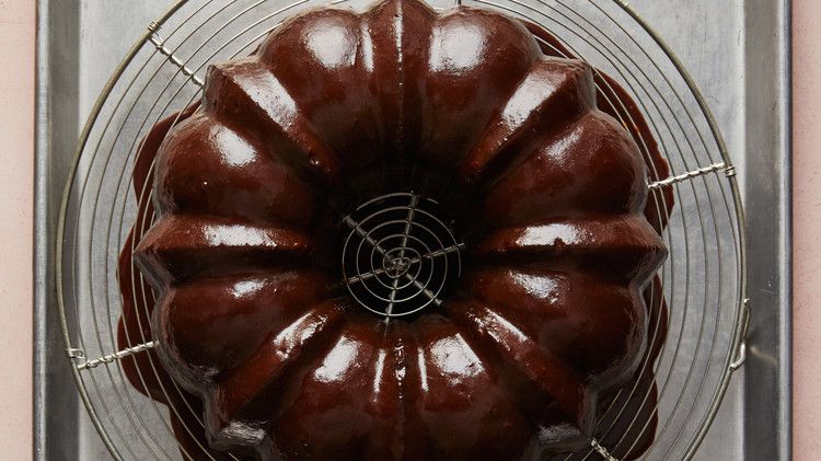 Chocolate-Date Pudding Cake_image